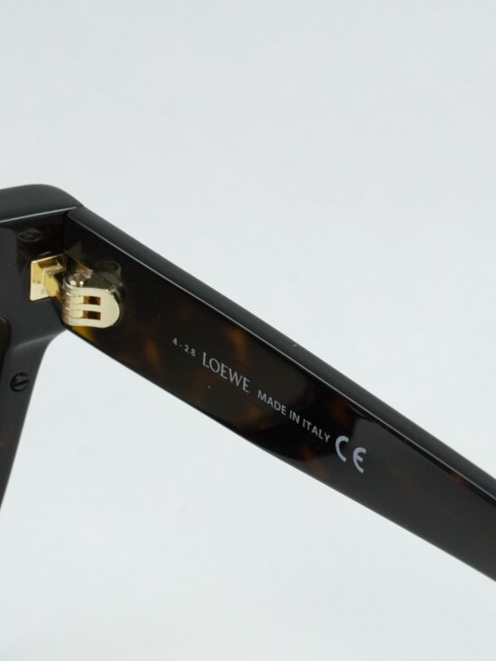 Loewe LW40012F 52F Shield Sunglasses – Dark Havana \\Gradient Brown main image 7